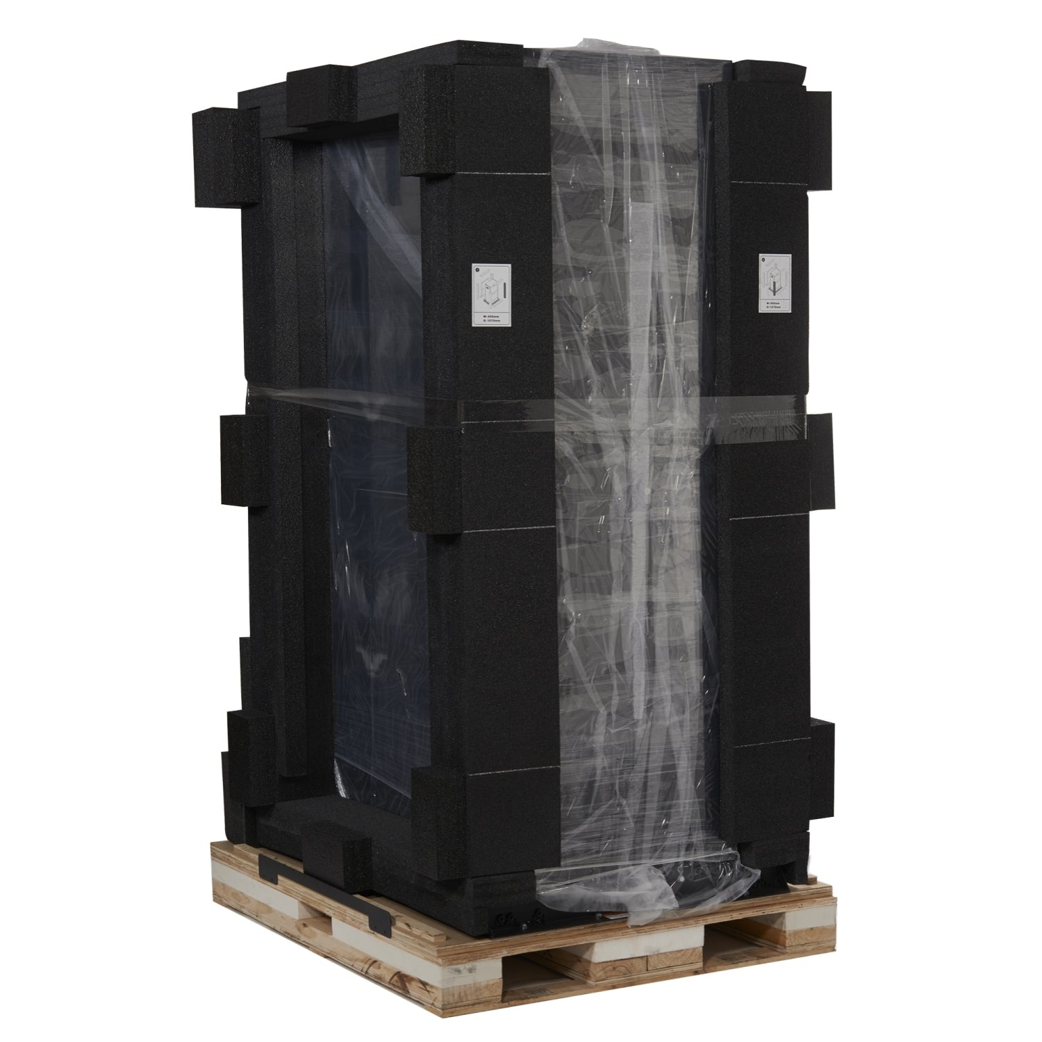 APC NETSHELTER SX 42U 600MM WIDE X 1070MM DEEP ENCLOSURE WITH SIDES BLACK -2000 LBS. SHOCK PACKAGING